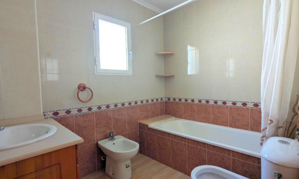 Revente - Villa -
Lo Crispin - Inland