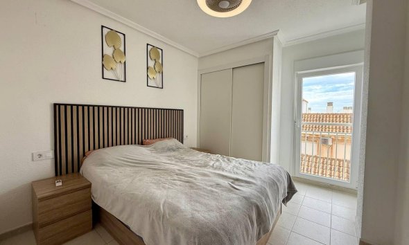 Revente - Apartment -
Torrevieja - Acequion