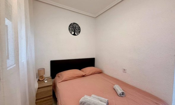 Revente - Apartment -
Torrevieja - Acequion