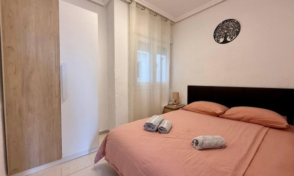Revente - Apartment -
Torrevieja - Acequion