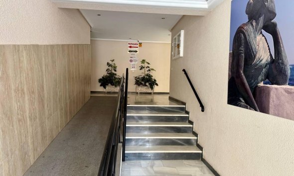 Revente - Apartment -
Torrevieja - Acequion