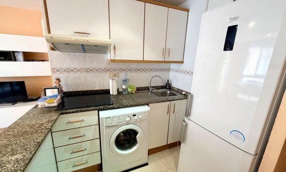 Revente - Apartment -
Guardamar del Segura - Costa Blanca