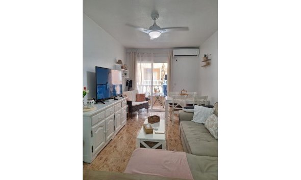 Revente - Apartment -
Torrevieja - Playa del Cura
