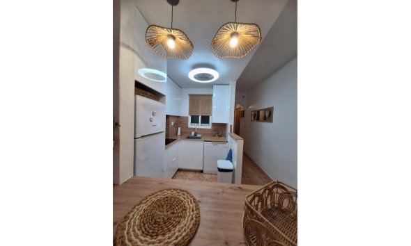 Revente - Apartment -
Torrevieja - Playa del Cura