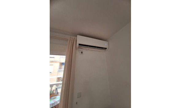 Revente - Apartment -
Torrevieja - Playa del Cura
