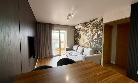 Revente - Apartment -
Torrevieja - Acequion