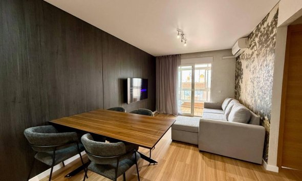 Revente - Apartment -
Torrevieja - Acequion