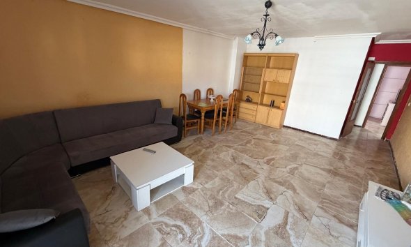 Revente - Apartment -
Torrevieja - Acequion