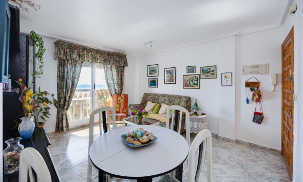 Reventa - Apartment -
Torrevieja - Costa Blanca