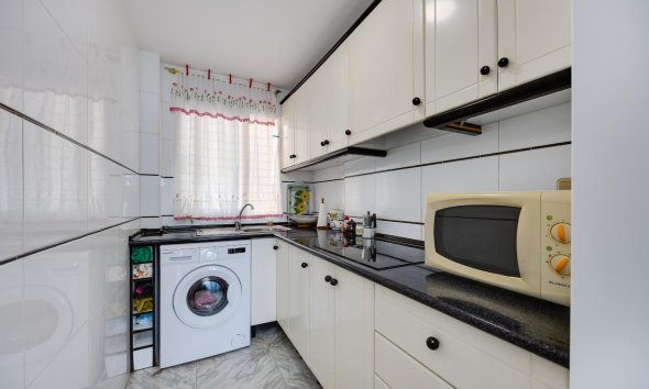 Reventa - Apartment -
Torrevieja - Costa Blanca