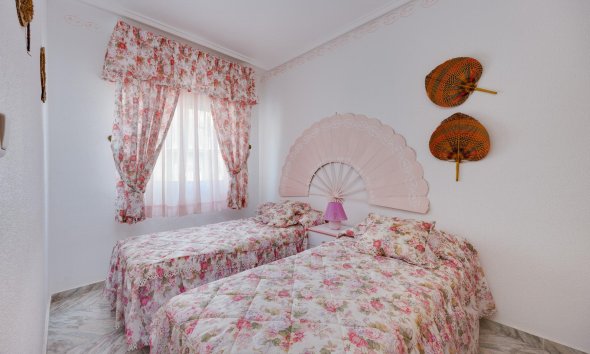 Reventa - Apartment -
Torrevieja - Costa Blanca
