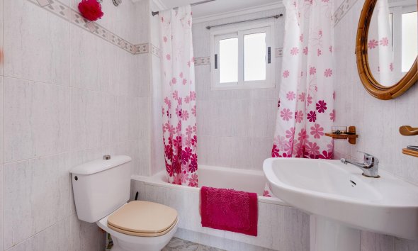 Reventa - Apartment -
Torrevieja - Costa Blanca