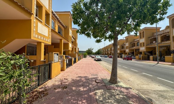 Revente - Bungalow -
Daya Nueva - Costa Blanca