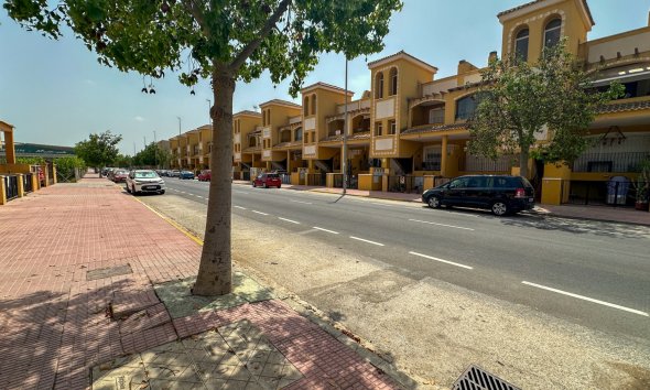 Revente - Bungalow -
Daya Nueva - Costa Blanca