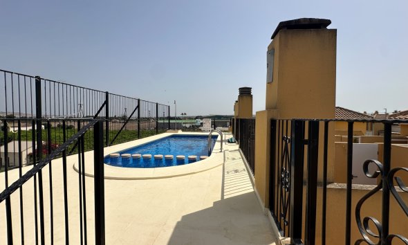 Revente - Bungalow -
Daya Nueva - Costa Blanca