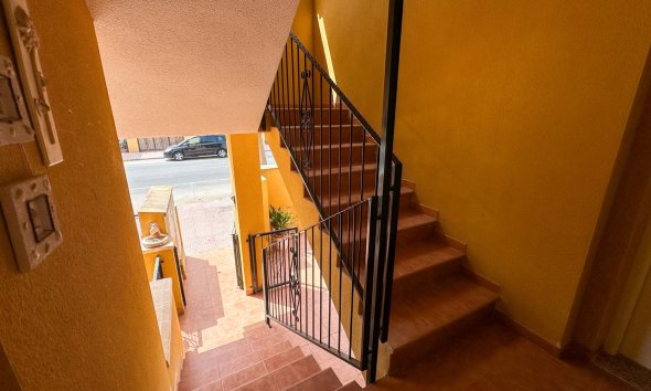 Revente - Bungalow -
Daya Nueva - Costa Blanca