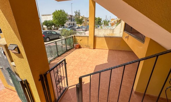 Revente - Bungalow -
Daya Nueva - Costa Blanca