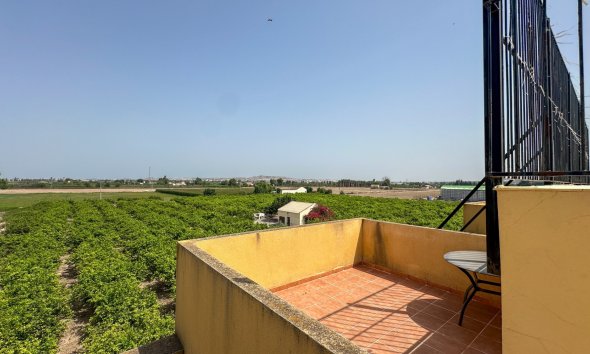 Revente - Bungalow -
Daya Nueva - Costa Blanca