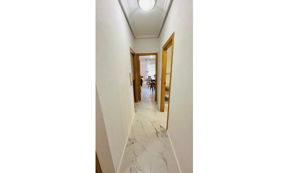 Revente - Apartment -
Torrevieja - Acequion