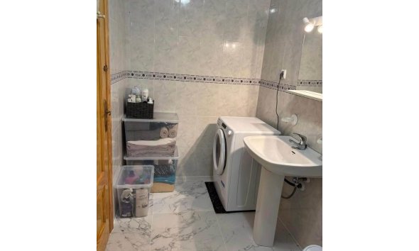 Revente - Apartment -
Torrevieja - Acequion
