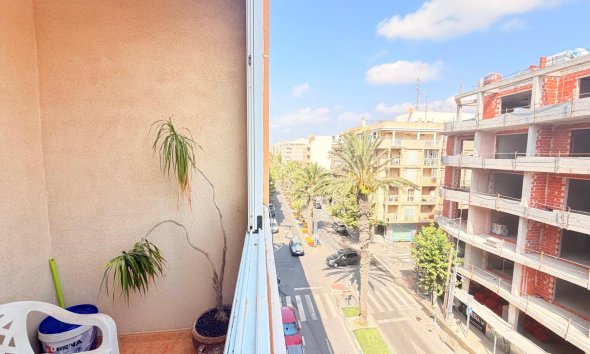 Revente - Apartment -
Torrevieja - Curva Del Palangre