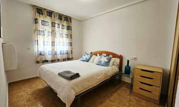Revente - Apartment -
Torrevieja - Curva Del Palangre