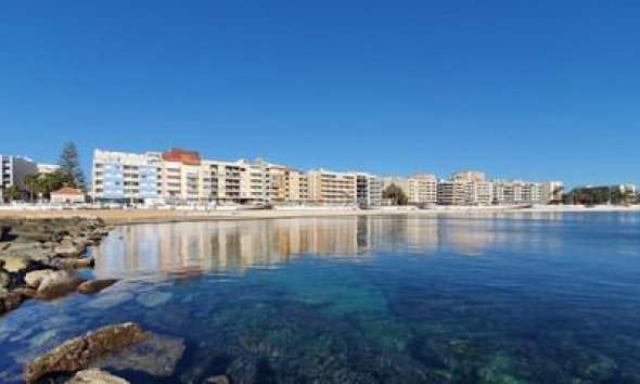 Revente - Apartment -
Torrevieja - Curva Del Palangre