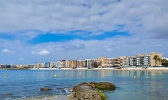 Revente - Apartment -
Torrevieja - Curva Del Palangre