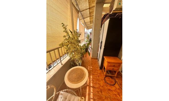 Revente - Apartment -
Torrevieja - Estacion De Autobuses