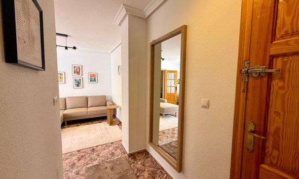 Revente - Apartment -
Torrevieja - Playa del Cura