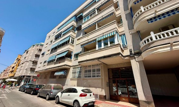 Revente - Apartment -
Torrevieja - Playa del Cura