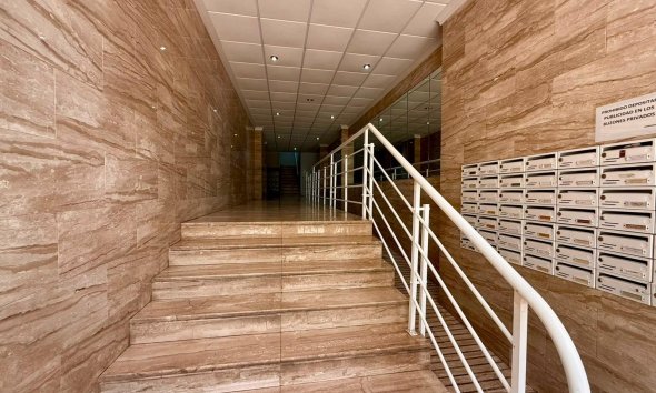 Revente - Apartment -
Torrevieja - Playa del Cura