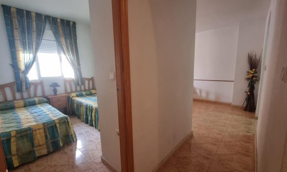 Revente - Apartment -
Torrevieja - Centro