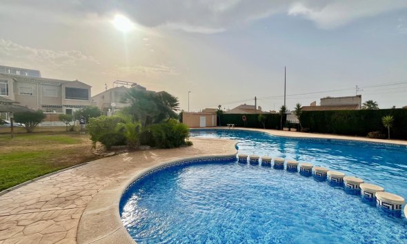 Revente - Bungalow -
Orihuela Costa - La Chismosa