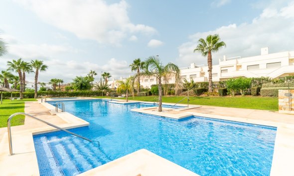 Revente - Bungalow -
Vistabella Golf Entre Naranjos - Inland