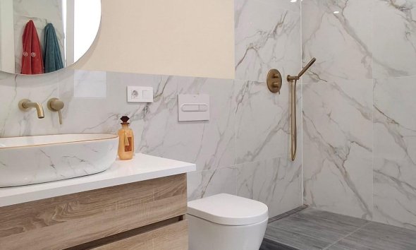 Revente - Apartment -
Torrevieja - Acequion