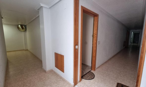 Revente - Apartment -
Torrevieja - Acequion