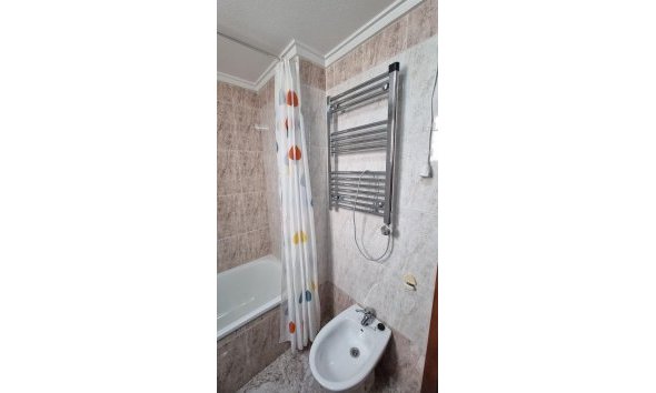 Revente - Apartment -
Torrevieja - Acequion