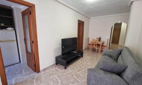 Revente - Apartment -
Torrevieja - Acequion