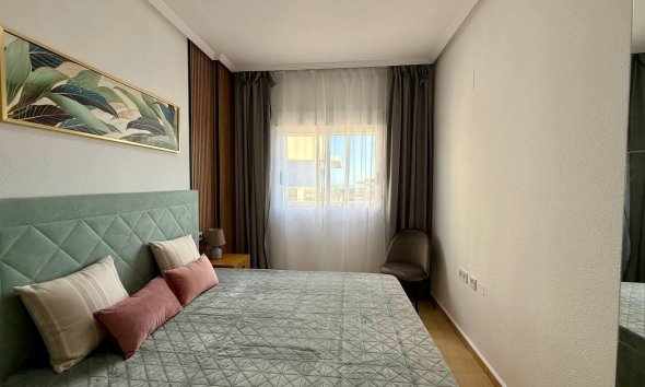 Revente - Apartment -
Guardamar del Segura - Puerto