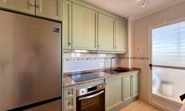 Revente - Apartment -
Guardamar del Segura - Puerto