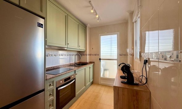 Revente - Apartment -
Guardamar del Segura - Puerto