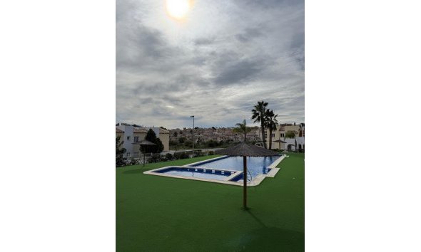 Revente - Apartment -
Orihuela Costa - Las Filipinas