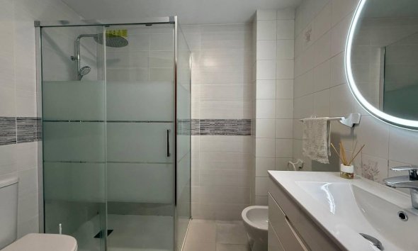 Revente - Apartment -
Torrevieja - Playa del Cura
