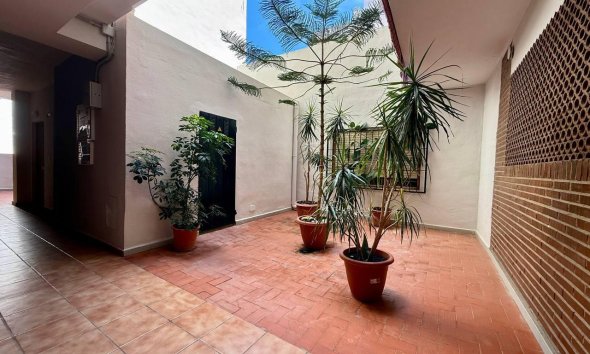 Revente - Apartment -
Torrevieja - Playa del Cura