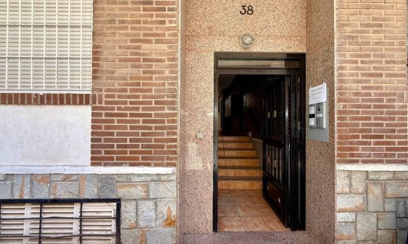 Revente - Apartment -
Torrevieja - Playa del Cura