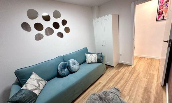 Revente - Apartment -
Torrevieja - Estacion De Autobuses