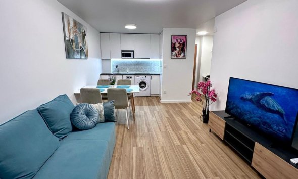 Revente - Apartment -
Torrevieja - Estacion De Autobuses
