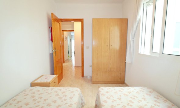 Revente - Apartment -
Torrevieja - Acequion