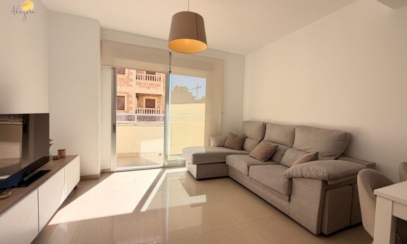 Revente - Apartment -
Torrevieja - Parque de las Naciones